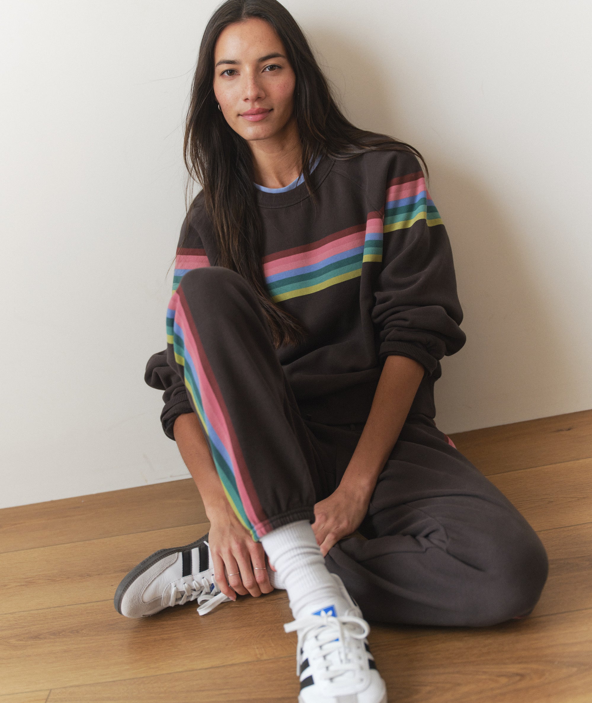 F1_W_19527_Cloud_9_Sweatshirt_Anytime_S2S_Faded_Black-0231-Final-Web