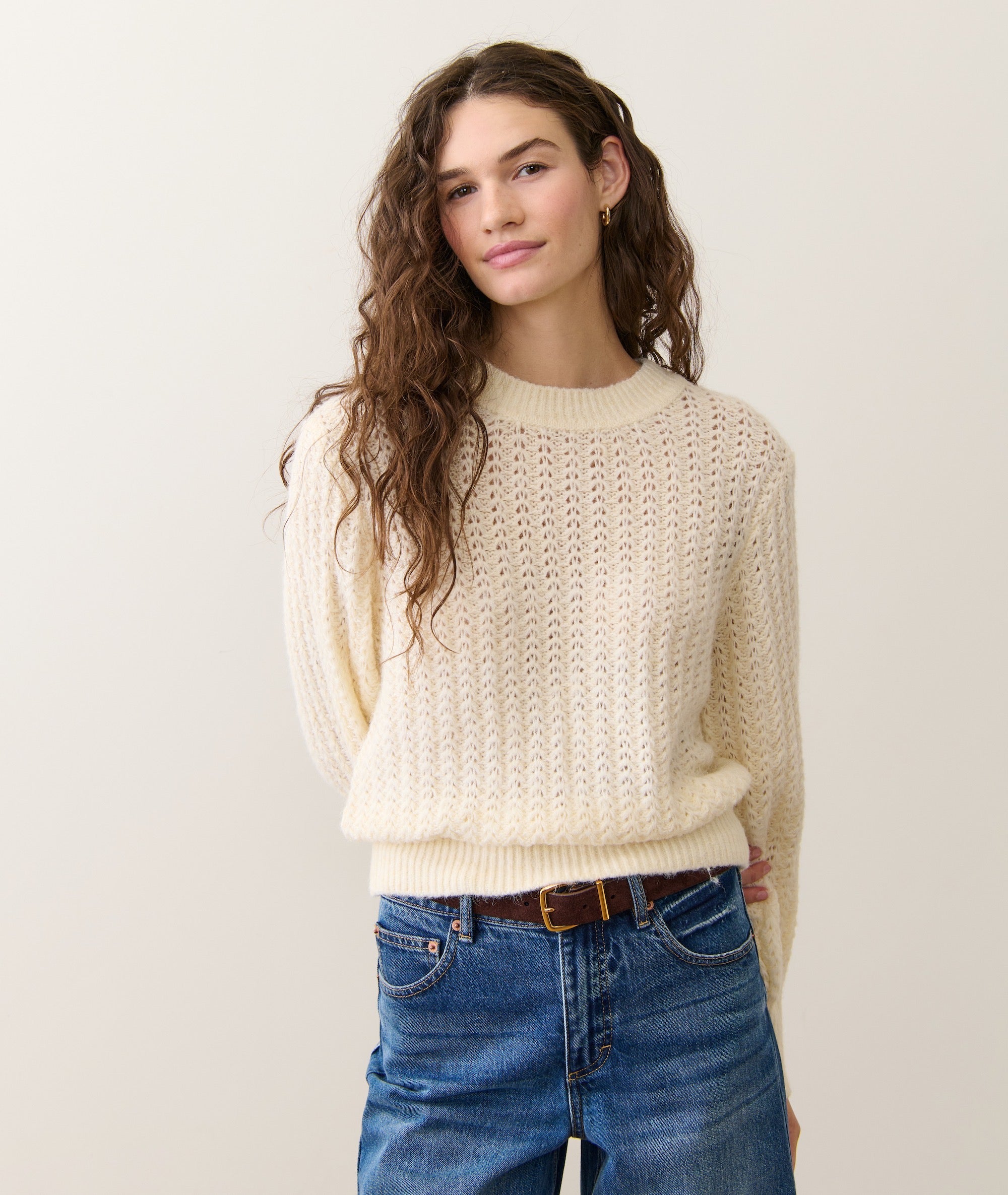 F2_W_19513_Alma_Crewneck_Sweater_Cream1218-Final-Web