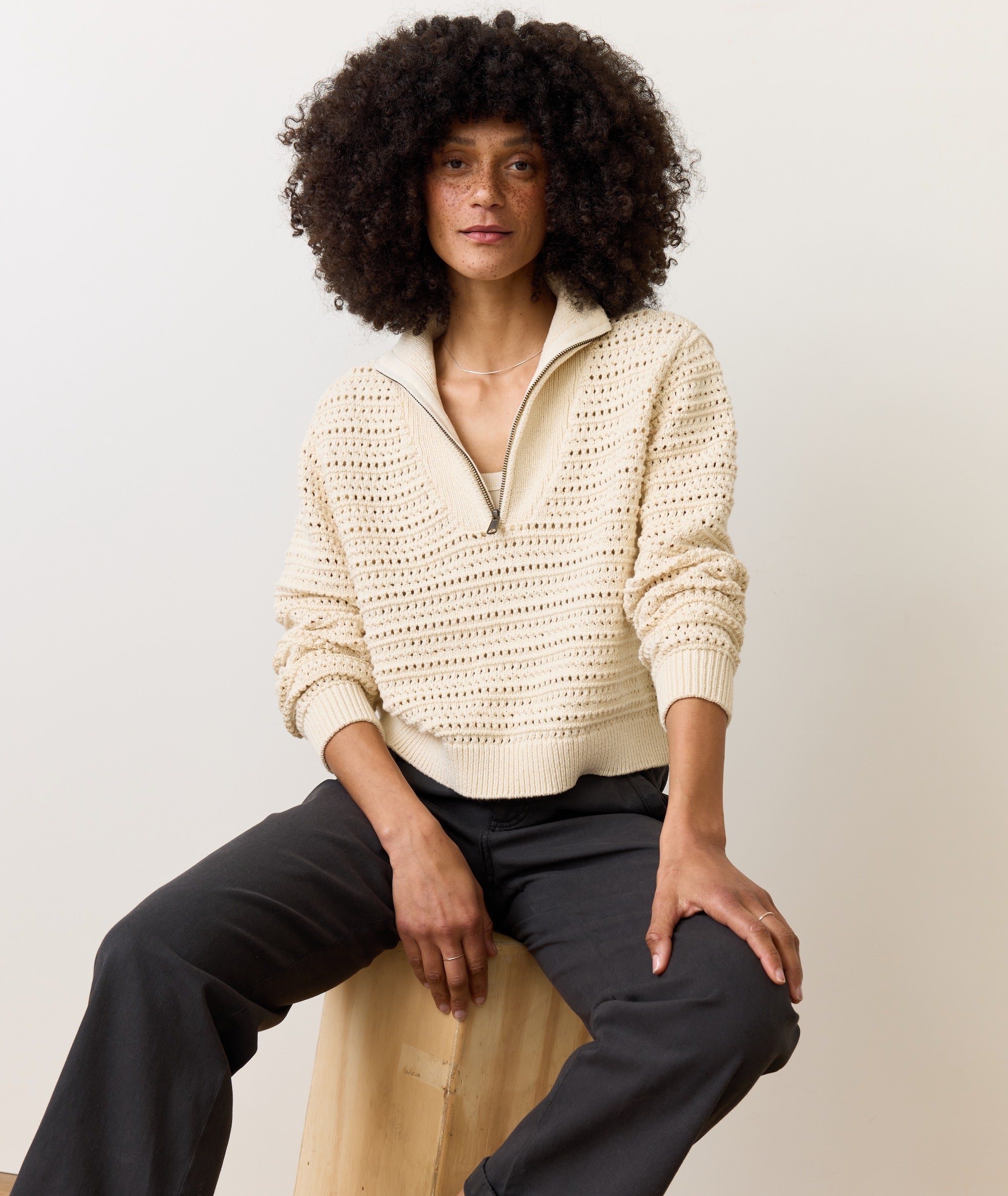 S1_W_18776_Textured_Quarter_Zip_Solid_Cream_21432-Final-Web