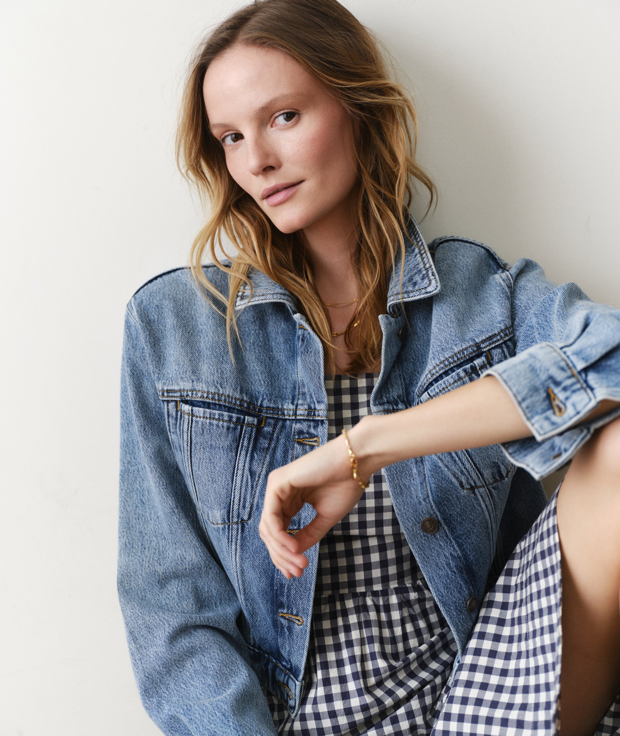 S2_W_Ash_Crop_Denim_Jacket_Medium_Wash_2877-Final-Web